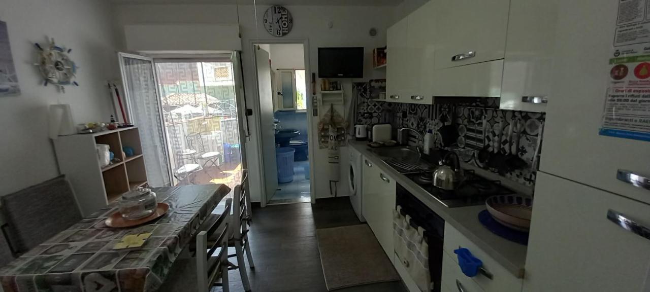 Sabrina'S House Apartment Giardini Naxos Bagian luar foto