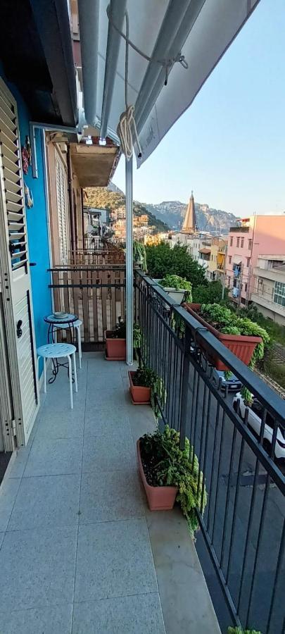 Sabrina'S House Apartment Giardini Naxos Bagian luar foto